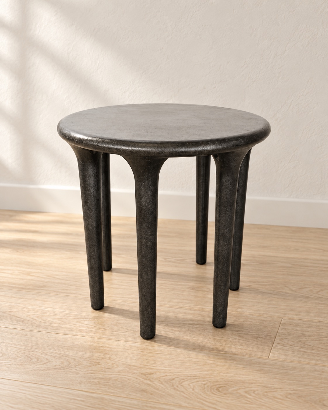 Cast-Aluminium Round Side Table — hero